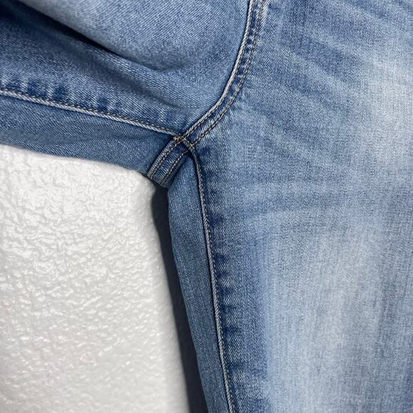 Sneakpeek Womens Jeans Size 5 Girlfriend Denim Blue Light Wash Distressed Casual - Picture 11 of 14